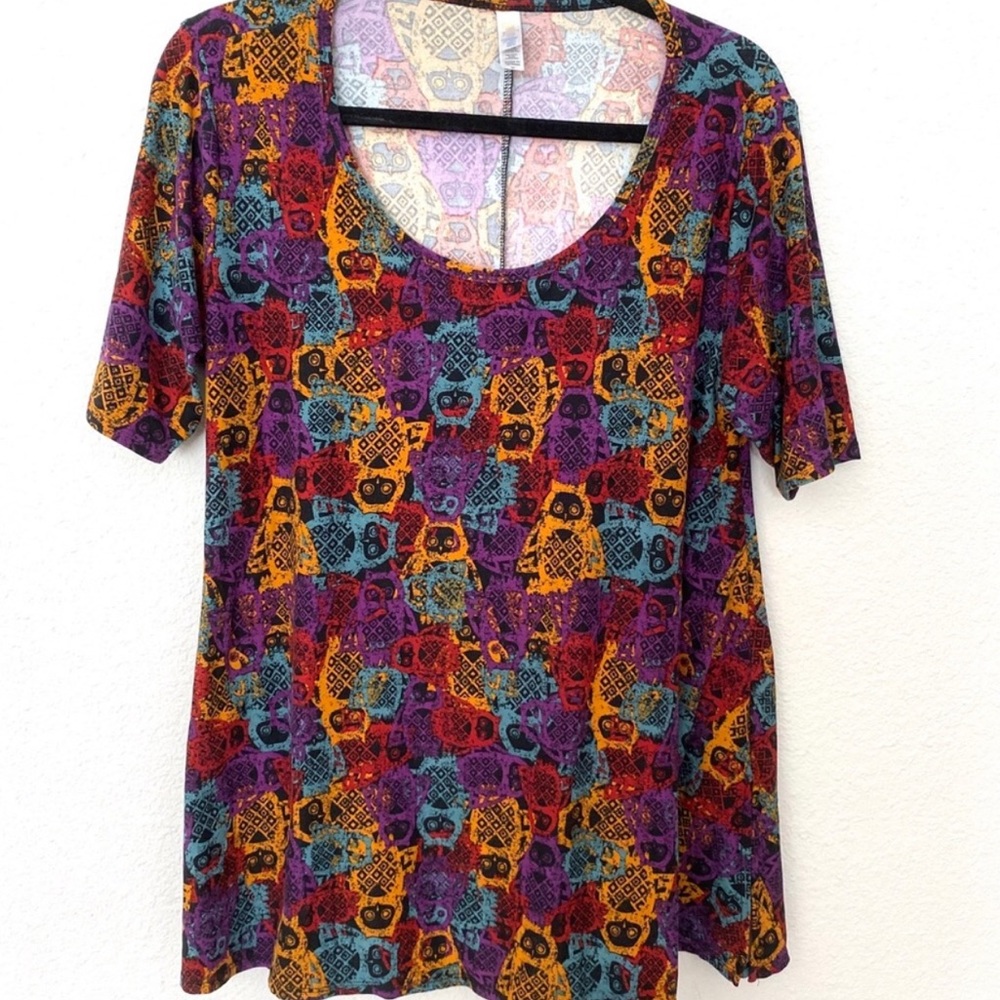 LulaRoe Owl Print Perfect T Medium